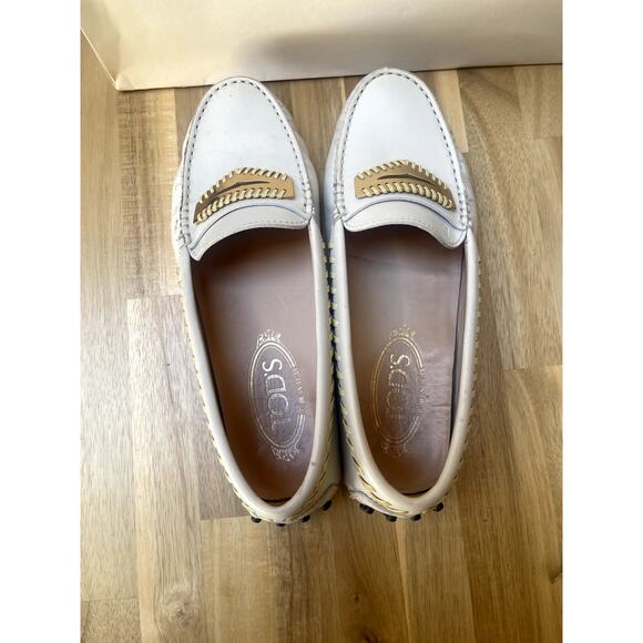 Tod's Gommino Womens Driving Loafers Shoes White Leather Gold Buckle Size 36.5 - Picture 10 of 10